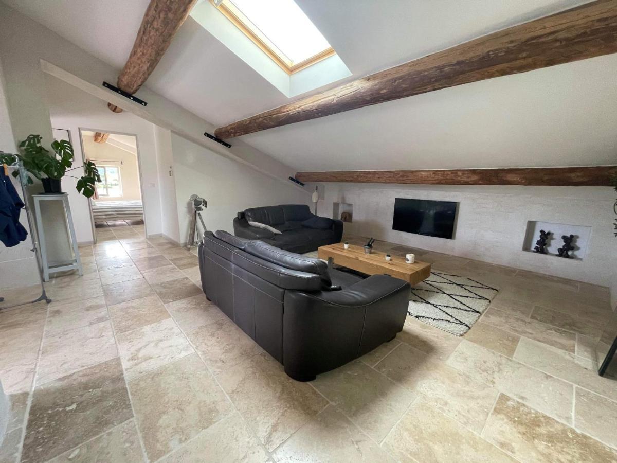 Appartement De Charme Sud Luberon Classe 4 Etoiles Puyvert Kültér fotó